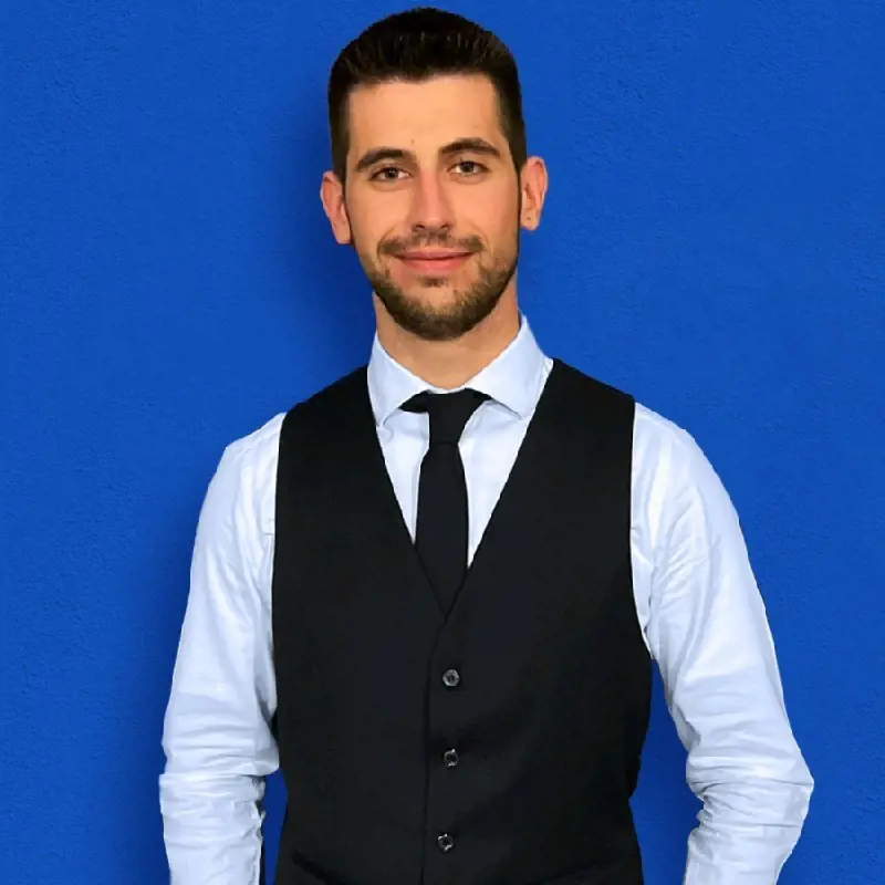 Foto del profilo di Nicola Lora